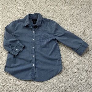 American Eagle Outfitters Button Down Three Quarter Length Sleeve Shirt